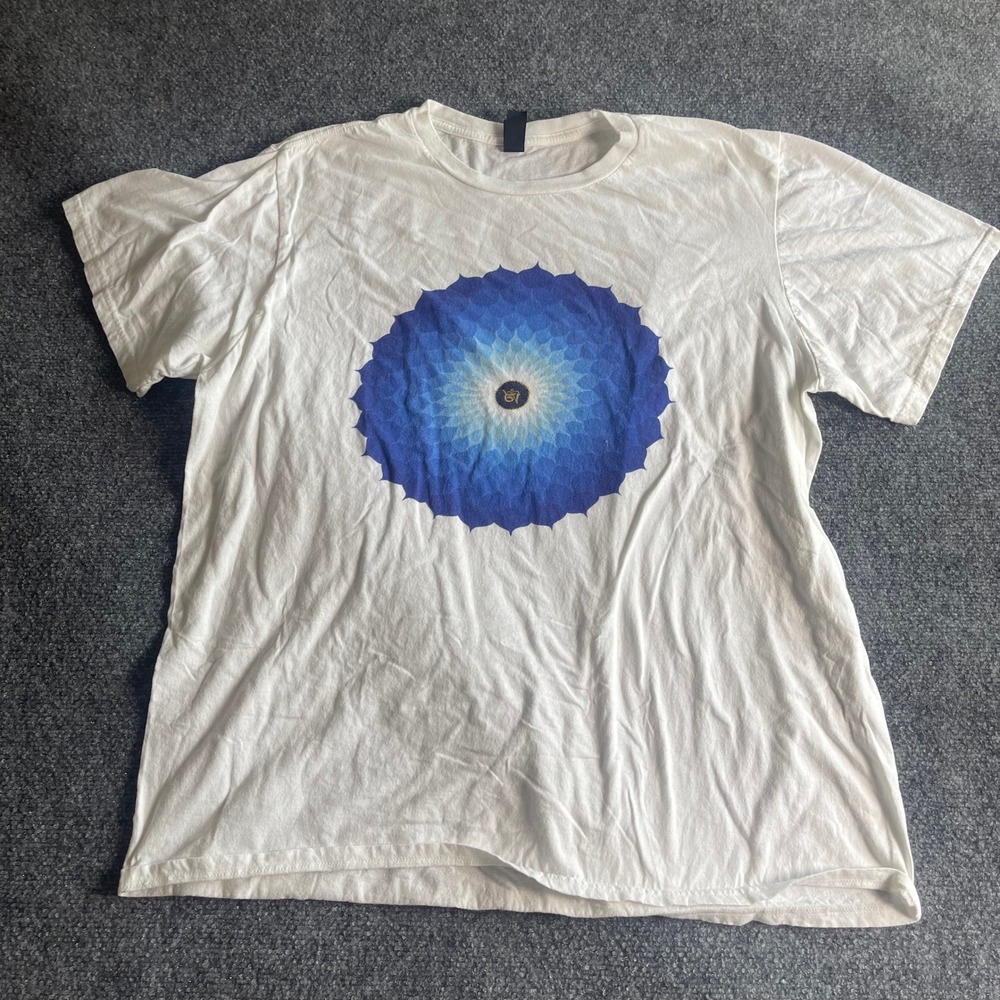 District‎ Mens White Blue Mandala Om Graphic Concert Tee T-Shirt 2XL
